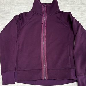 Lululemon Sweatshirt